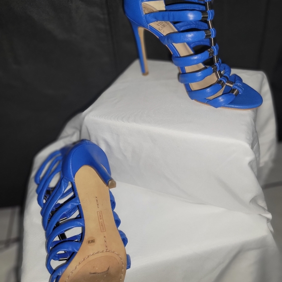 Used shoes - Picture 14 of 14